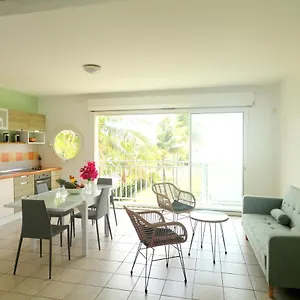 magnifique-appt-crystal-beach.comcaribbean.com/
